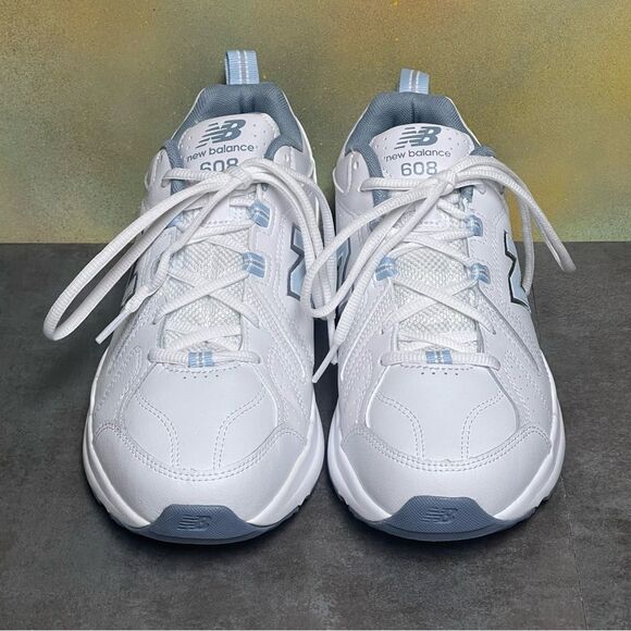 New Balance 608v5 Women's White Wide Leather Sneakers Size 9D - Picture 4 of 16